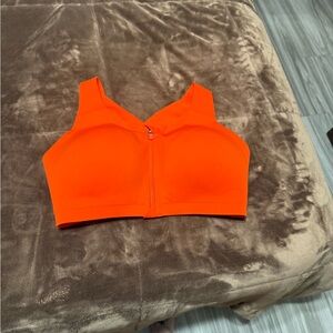 Womans size 36DDD lululemon athletica Orange Front-Zip Sports Bra